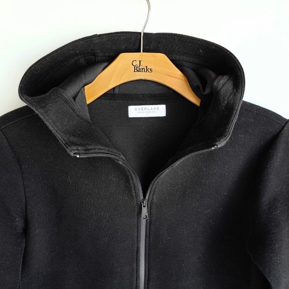 EVERLANE Soft Shell Zip Front Jacket - Picture 4 of 9